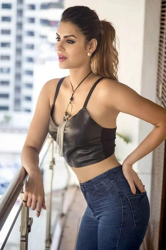 Model Escort In Mumbai High Class Model Escort In Mumbai Are Available On Discounted Price